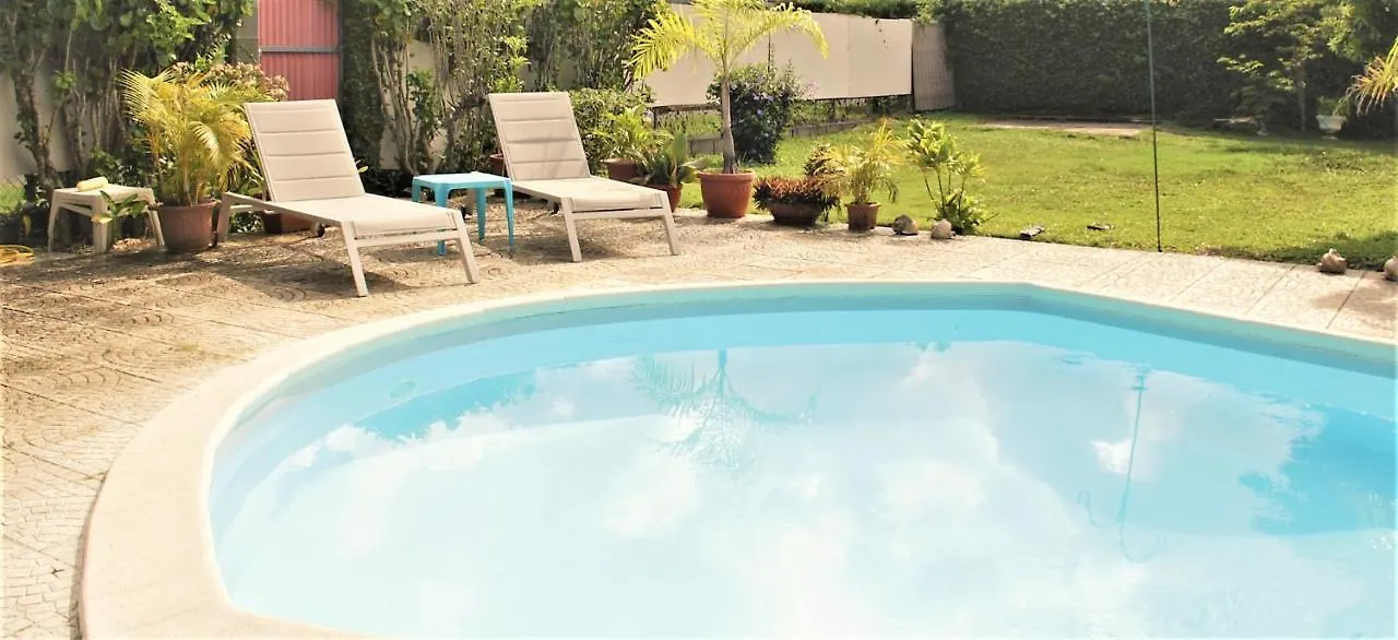 Tahiti - Sanny'S Place Room & Pool Punaauia  Punaauia (Tahiti)
